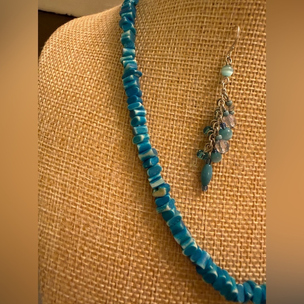 4 Piece Turquoise Blue Bead Necklace & Earring Set, Matching Bracelet and Ring - Picture 7 of 8
